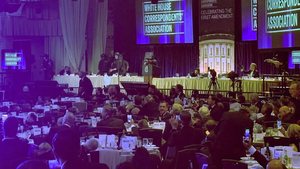Offenbar Schüsse bei Korrespondenten-Dinner mit US-Präsident Trump