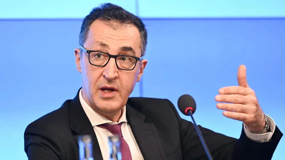 Cem Özdemir lehnt Teilung der Amtszeit des Ministerpräsidenten ab