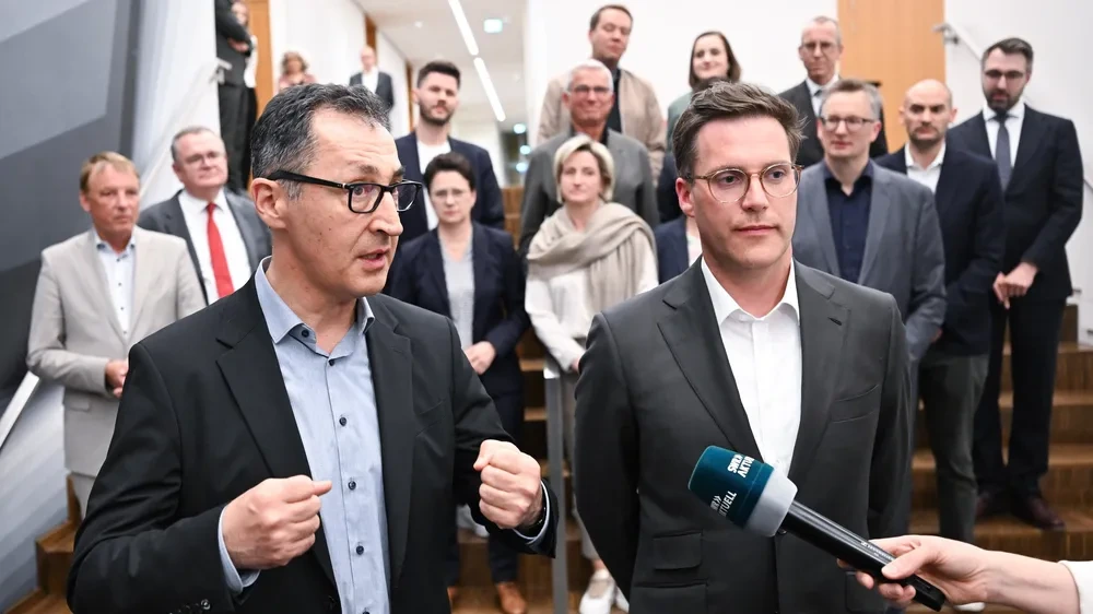 Grüne und CDU einigen sich auf Koalitionsvertrag in Baden-Württemberg