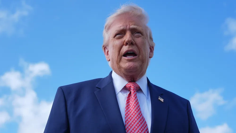 Donald Trump droht Iran mit Angriffen auf Kraftwerke am Dienstag