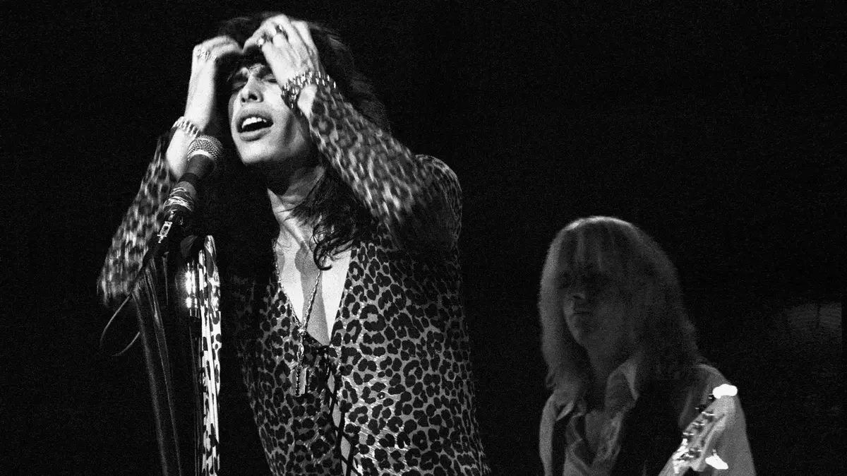 SEX, STORY, ROKENROL: Steven Tyler z Aerosmith dal za drogy šest milionů dolarů  - Novinky