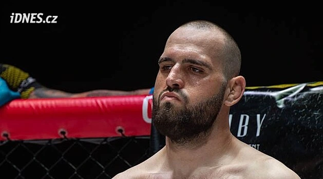 Buday z UFC opět na kolenou. Na Oktagonu v Bratislavě padl i Paradeiser