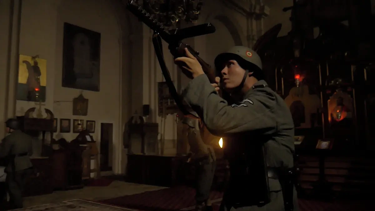 V pravoslavném chrámu v Praze se střílelo. Točil se tu film o vypálení osady Ležáky