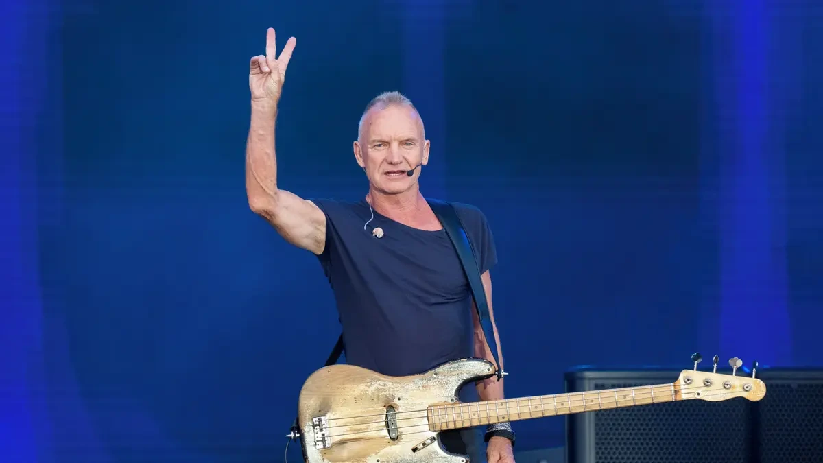 RECENZE: Sting je pokaždé vřele vítaný starý známý. Ukončil festival Matronome Prague - Novinky