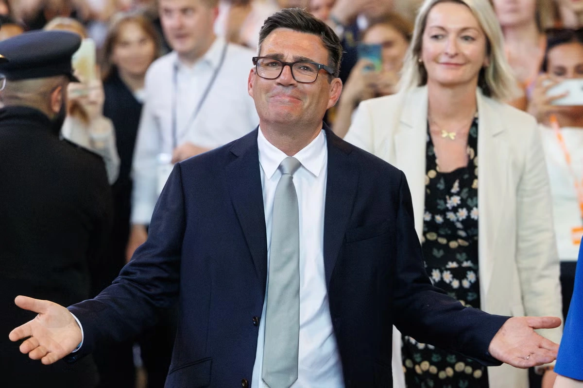 Who could Burnham pick for his chancellor and cabinet?