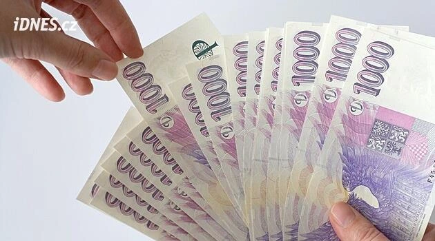 Dvě zaměstnání má dnes řada lidí. Jaké z toho plynou povinnosti i výhody?
