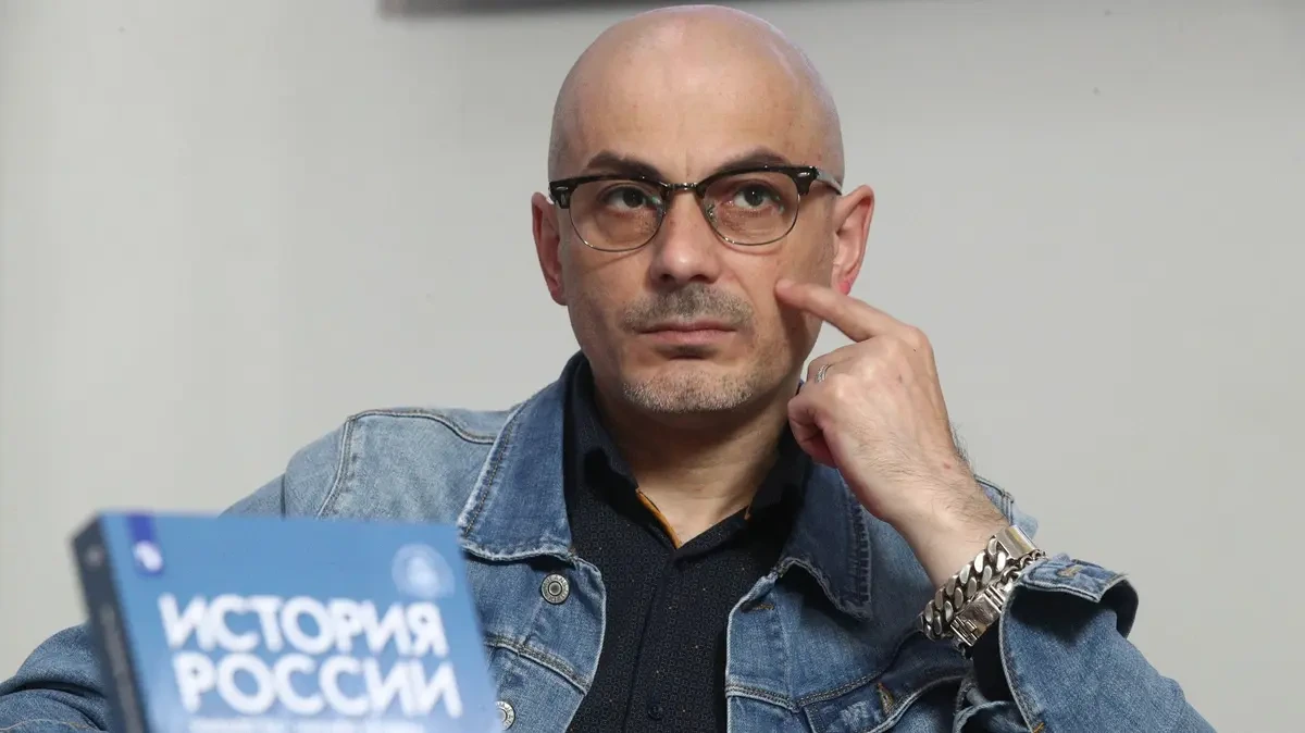 Zatknout a zlomit. Ruští propagandisté chtějí potírat Moskvany, kteří šíří záběry ukrajinských úderů - Novinky