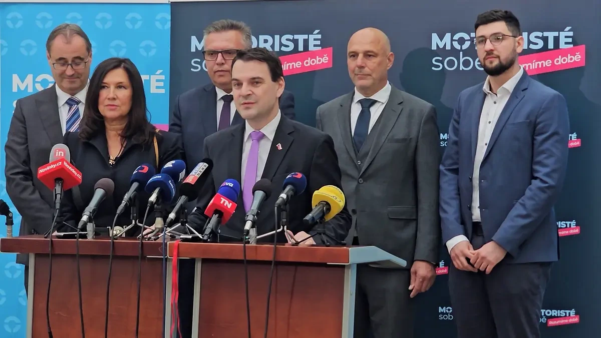 Motoristé představili své kandidáty na primátory pro Prahu, Brno a Ostravu - Novinky
