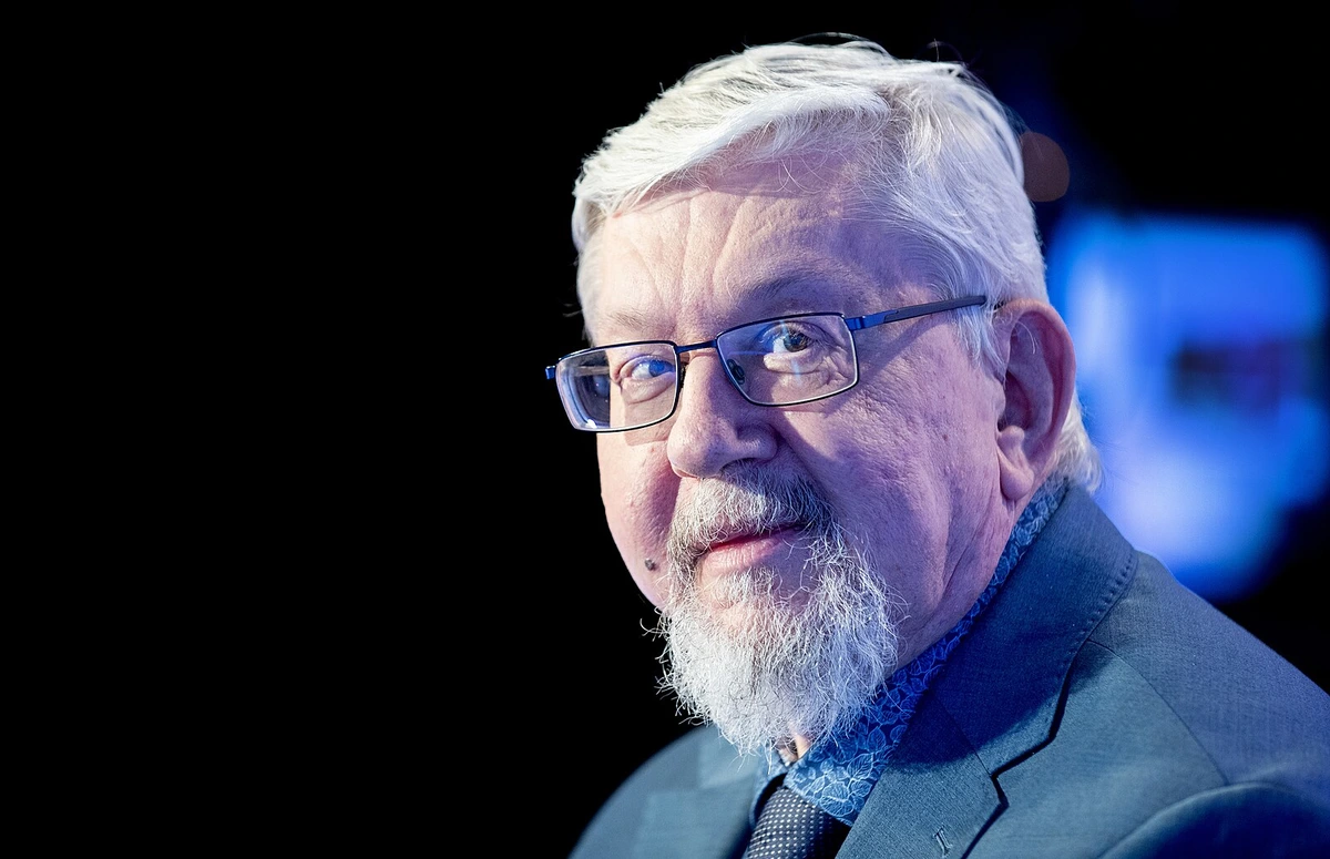 ANO vysílá do boje o Senát onkologa Štěrbu či ústavního právníka Gerlocha