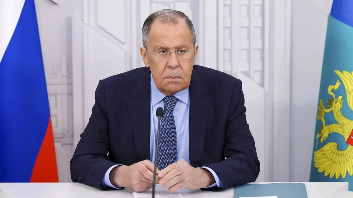 Lavrov: Rusko podnikne rozsáhlé útoky na Ukrajinu - Novinky