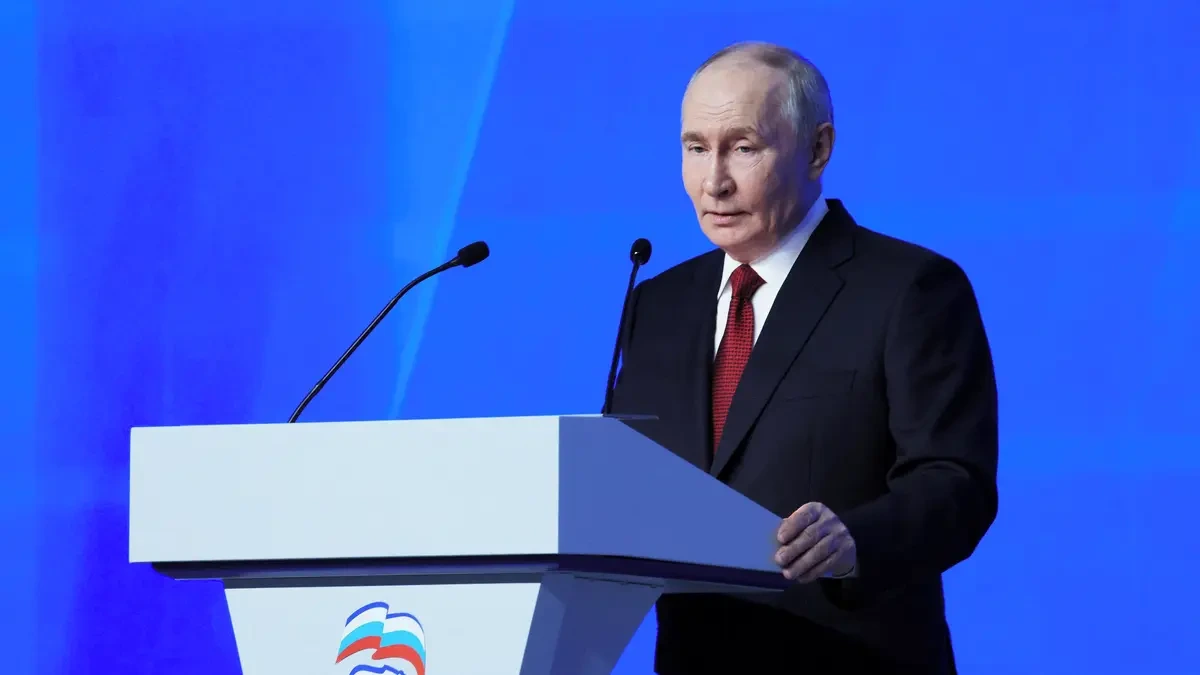 Jednotné Rusko se označilo za Putinovu stranu a použilo na plakátu symbol války Z - Novinky