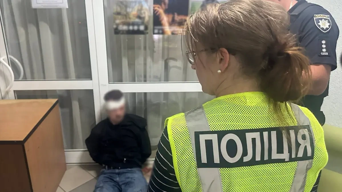 Ukrajinec v Kyjevě ubodal lékařku při prohlídce před nástupem do armády - Novinky