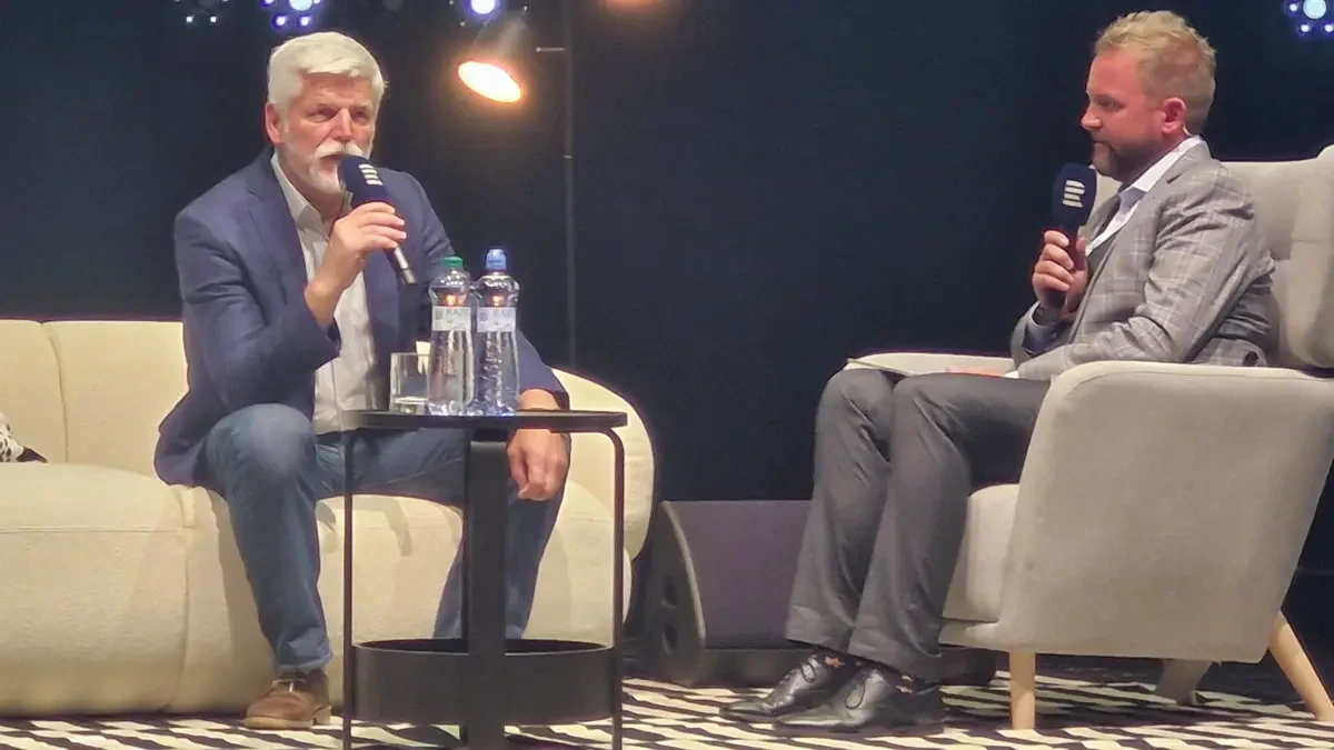 Pavel: Prezident s premiérem se musí bavit, jinak bude trpět země - Novinky