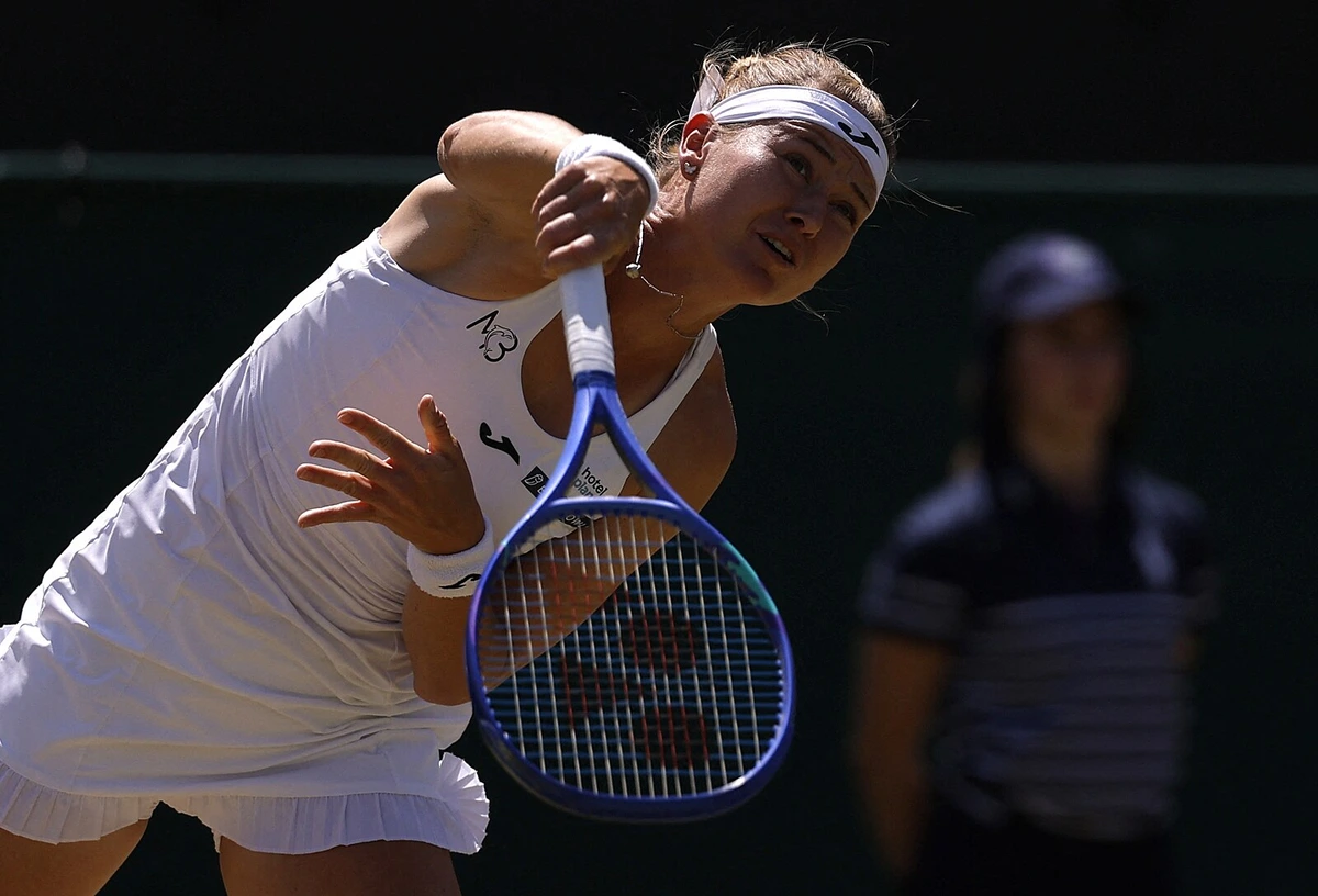 Wimbledon ONLINE: Bouzková v boji o čtvrtfinále ztrácí, Lehečka vyzve Zvereva