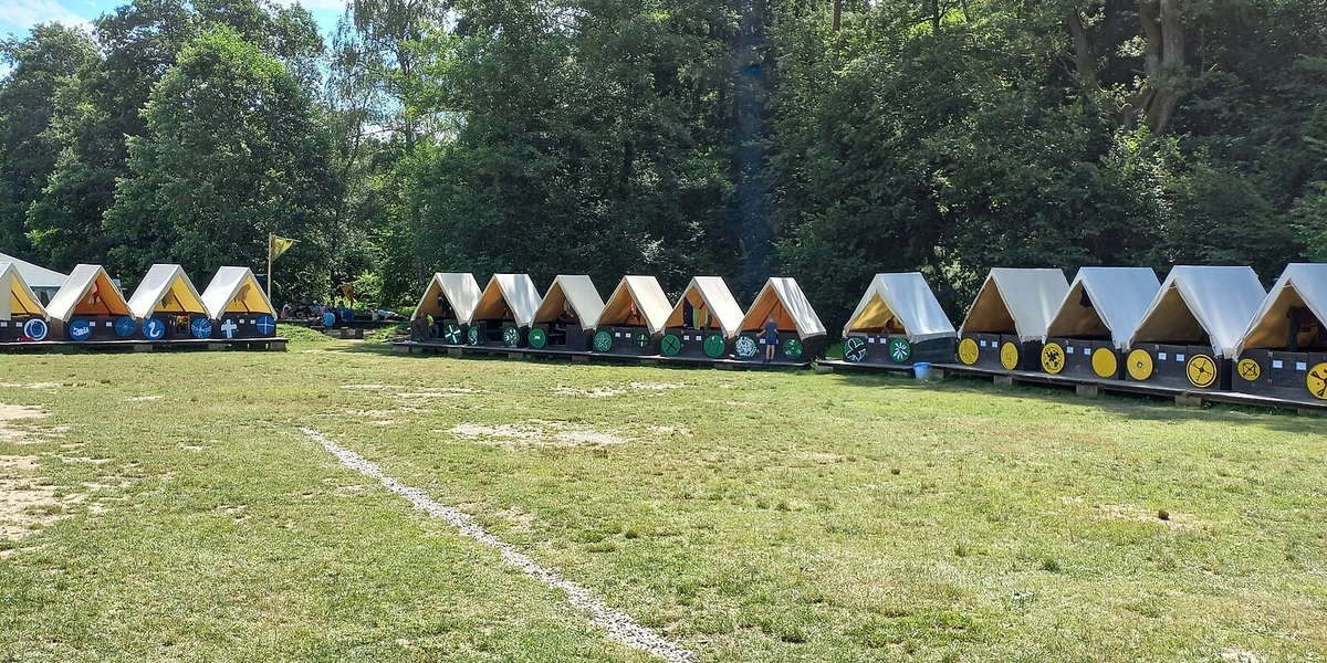Děti nepotřebují zážitkové násilí, ale reálné zážitky. Bez wi-fi a sociálních sítí