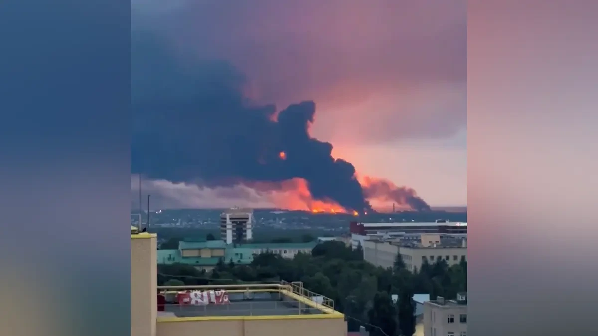 Ukrajinci zasáhli tři ruské ropné sklady a tři tankery stínové flotily - Novinky