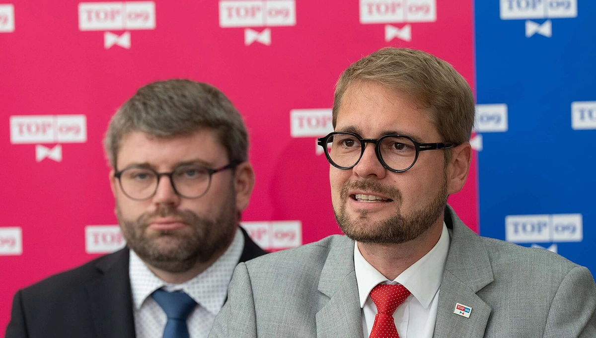 Poslanci budou jednat o EET. Je to starý projekt v novém obalu, říká šéf TOP 09