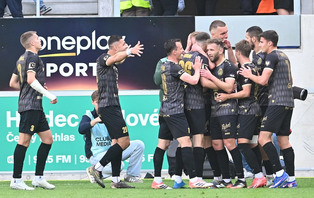 Pokud Hradec postoupí přes Tromsö, čeká ho Besiktas, nebo Midtjylland