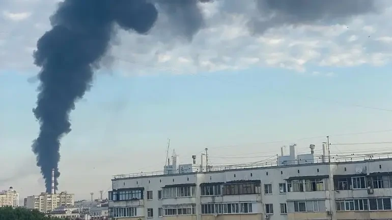 Raketový útok na ruský Bělgorod. Hoří elektrárna - Novinky