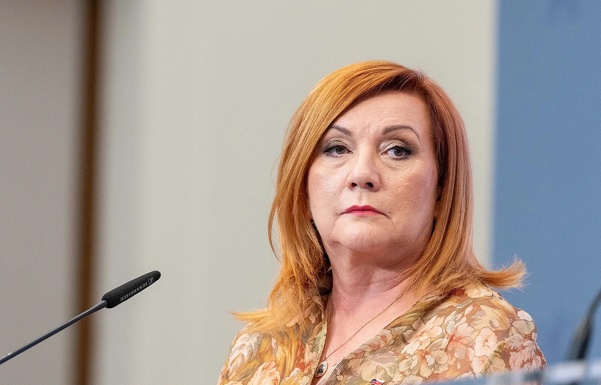 Regulace cen pohonných hmot 19. července končí, oznámila Schillerová