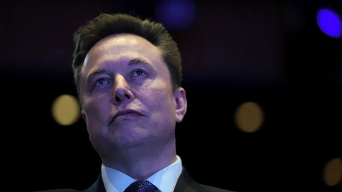 Stažení Ruska z Ukrajiny je nerealistické, nutná je pragmatická mírová dohoda, řekl Musk - Novinky