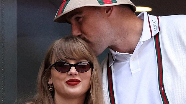 Svatba roku. S Taylor Swift slavily stovky celebrit, rozzářila se Empire State Building