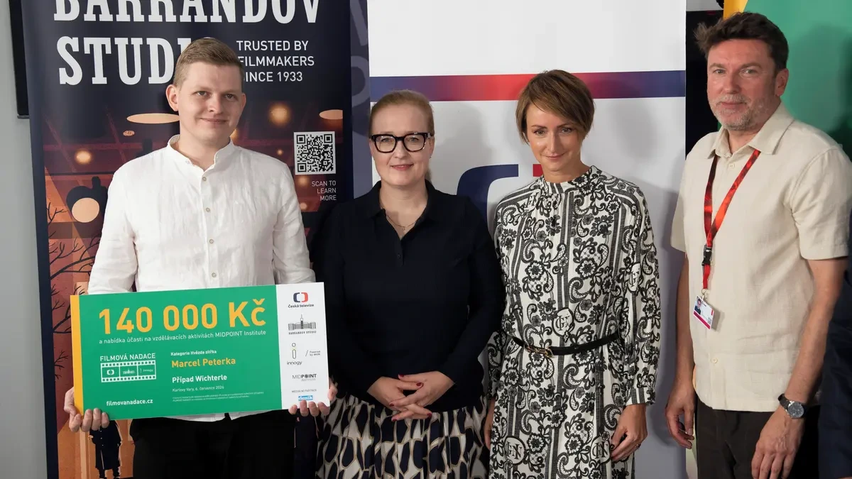 Glosa: Chválu dokumentům dávají v letošních Varech diváci