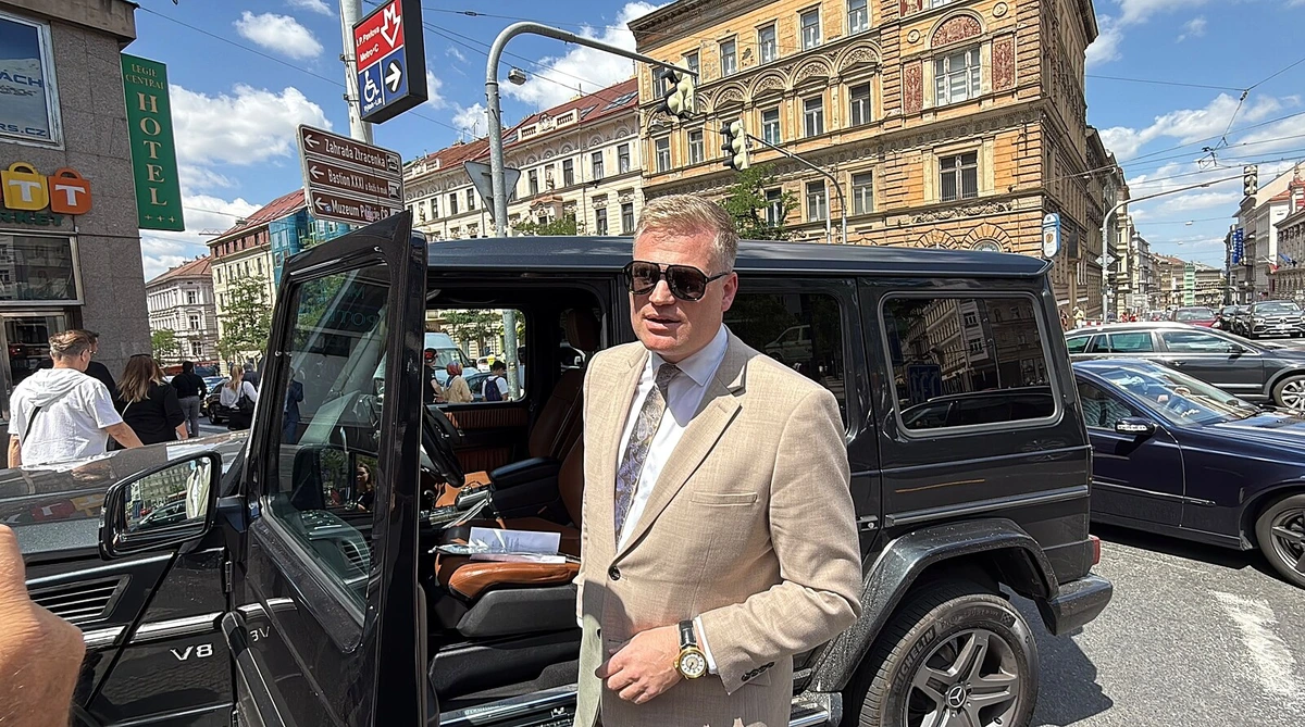 Kdo může za trapas v Ankaře? A budou kvůli Turkovi chtít odejít Motoristé z vlády?