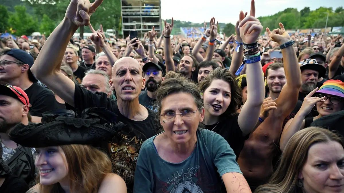 Festival Masters of Rock má potíže. Vizovice jsou bez proudu - Novinky
