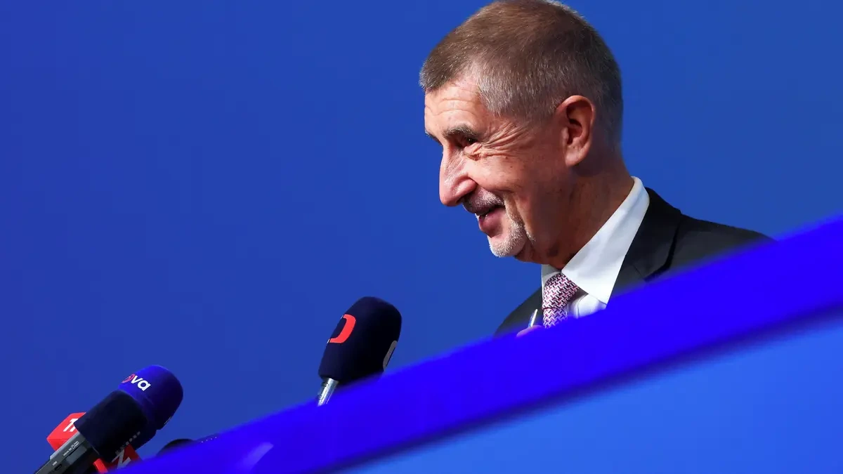Babiš ukazuje nejednotu EU, radují se v Rusku  - Novinky