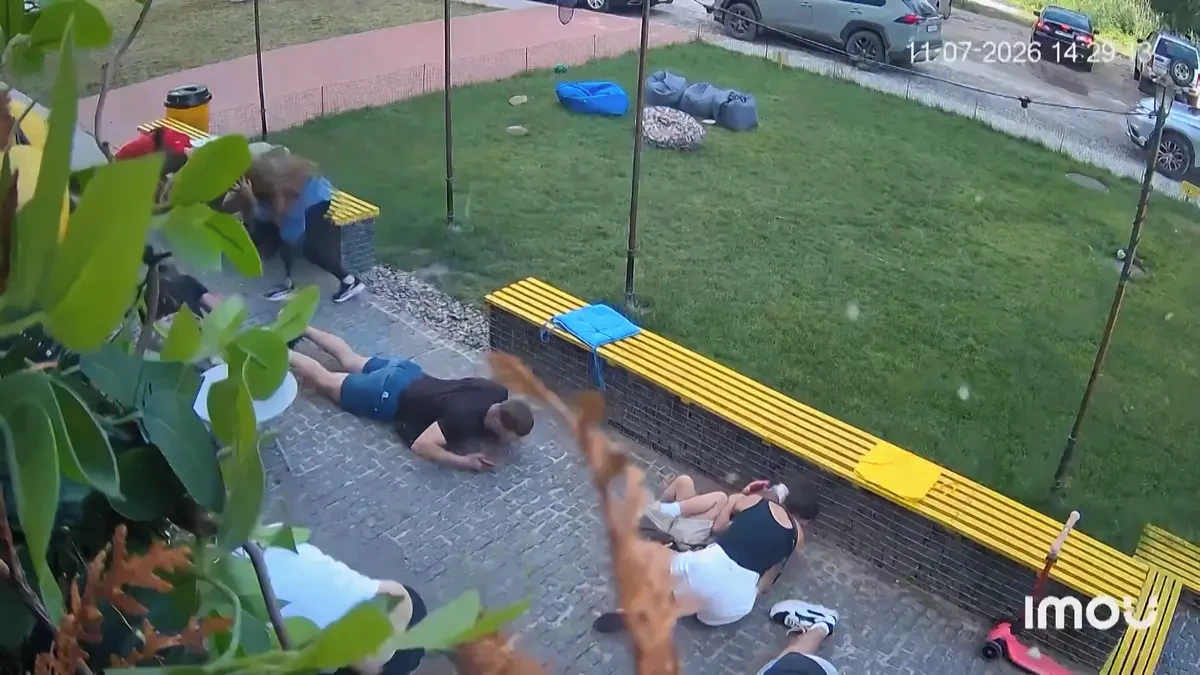 Kamery zachytily smrtící ruský útok v ukrajinském městě - Novinky