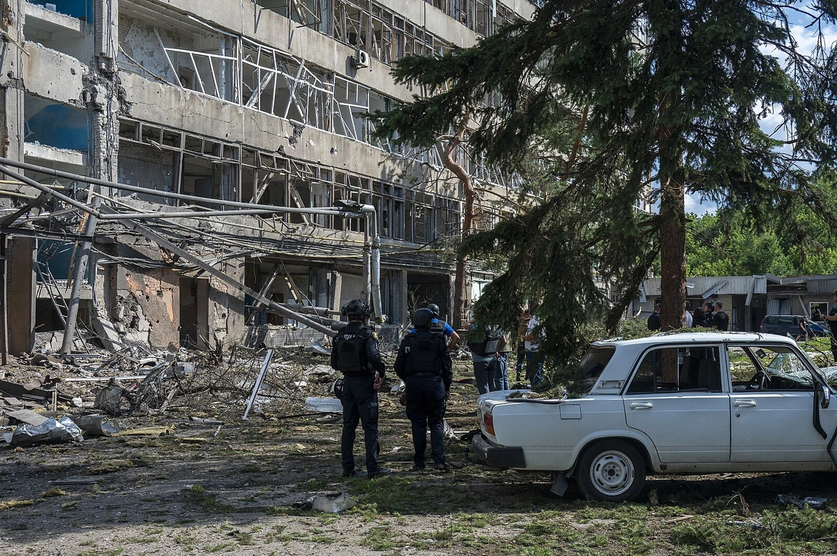 Rusko zaútočilo na Charkov i Kyjev, tam vypukl ve skladech požár