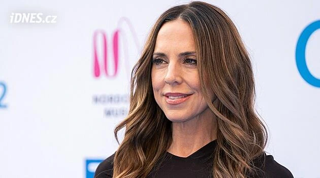 Mel C míří do fotbalu. Bývalá Spice Girl bude sponzorovat ženský tým Sheffieldu