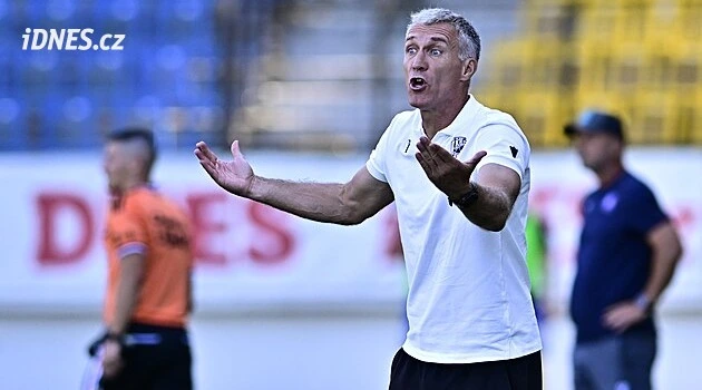 Špatné výsledky, herní projev i směřování týmu. Hyský v Plzni skončil