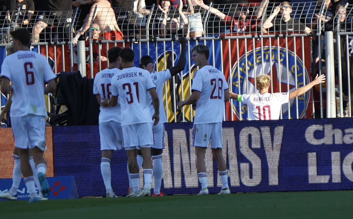 Artis - Sparta 0:4, hosté se naladili na derby, poprvé zvítězili venku