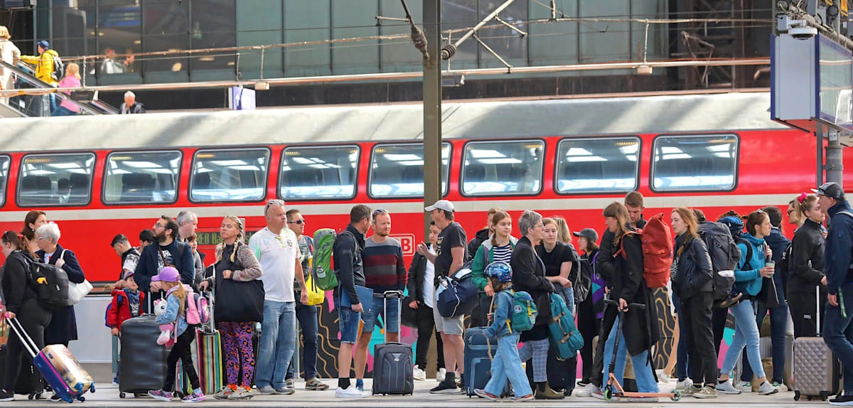 Bahn wirbt offenbar mit Sparpreisen, die meist gar nicht verfügbar sind