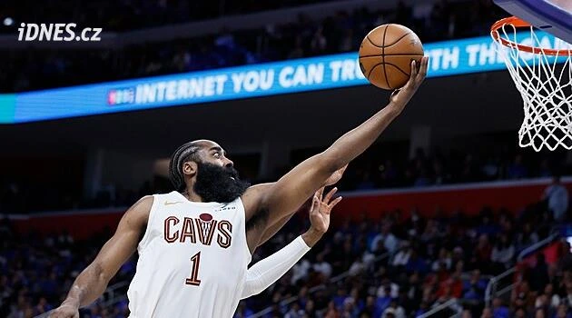 Tři roky, skoro sto milionů dolarů. Hvězdný veterán Harden podepsal v Clevelandu