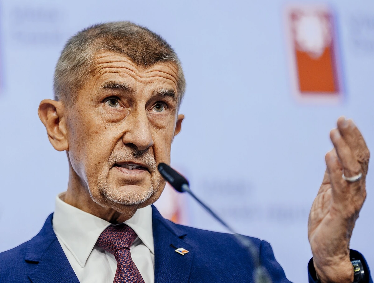 Období útlaku i statečnosti, poučme se z minulosti. Politici si připomínají srpen ’68