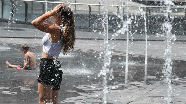 Do Česka míří vlna extrémních veder. Na konci týdne přijde změna