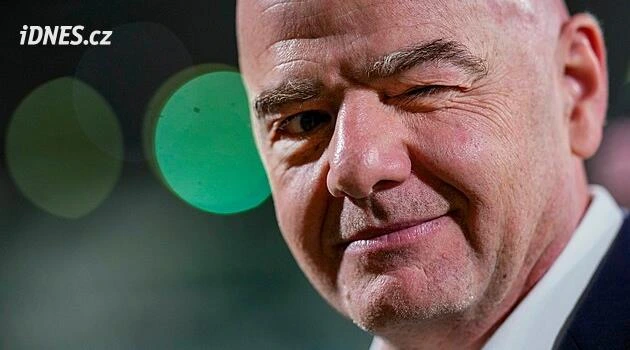 Dezinformace! FIFA obvinila kritiky a postavila se za Infantina