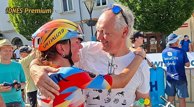 Kam dál, ženská cyklistiko? Kopečtí vyprávějí. O platech, péči i někdejším tabu