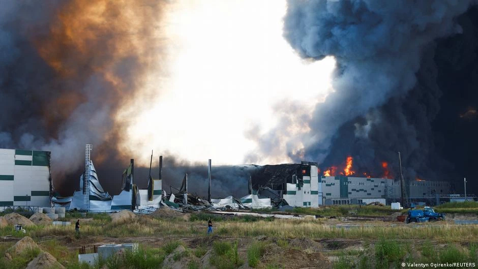 Ucrania sufre ataque masivo contra industria militar
