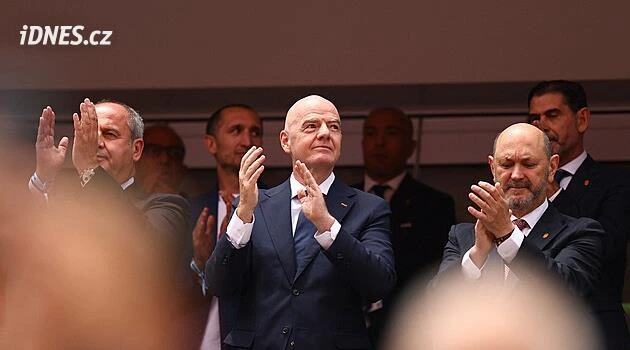 Odpůrci Infantina chtějí vyvolat hlasování o nedůvěře. Bylo by první v historii