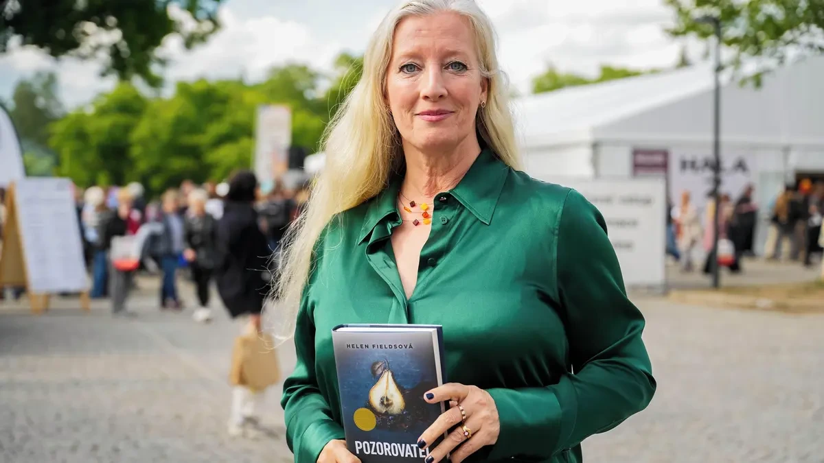 LITERÁRNÍ ESA. Většina vrahů je hloupá, takže dokonalou vraždu nespáchají, říká Helen Fieldsová