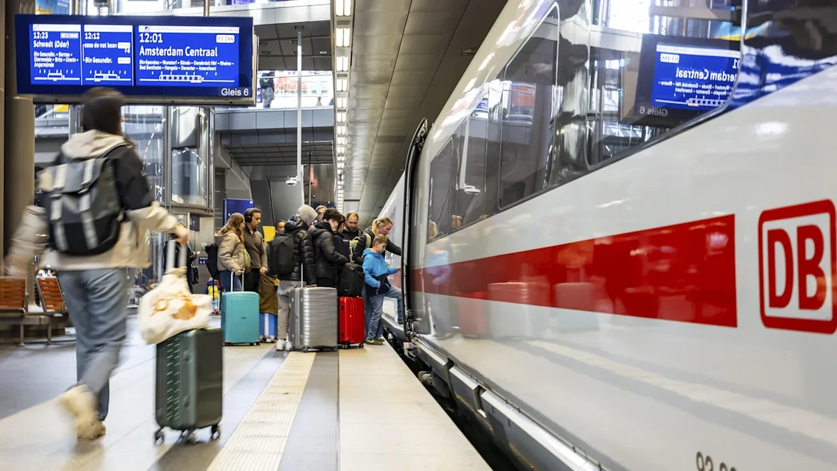 Schlimmer war’s dieses Jahr nur im Januar! Schon wieder fast jeder zweite Fernzug verspätet