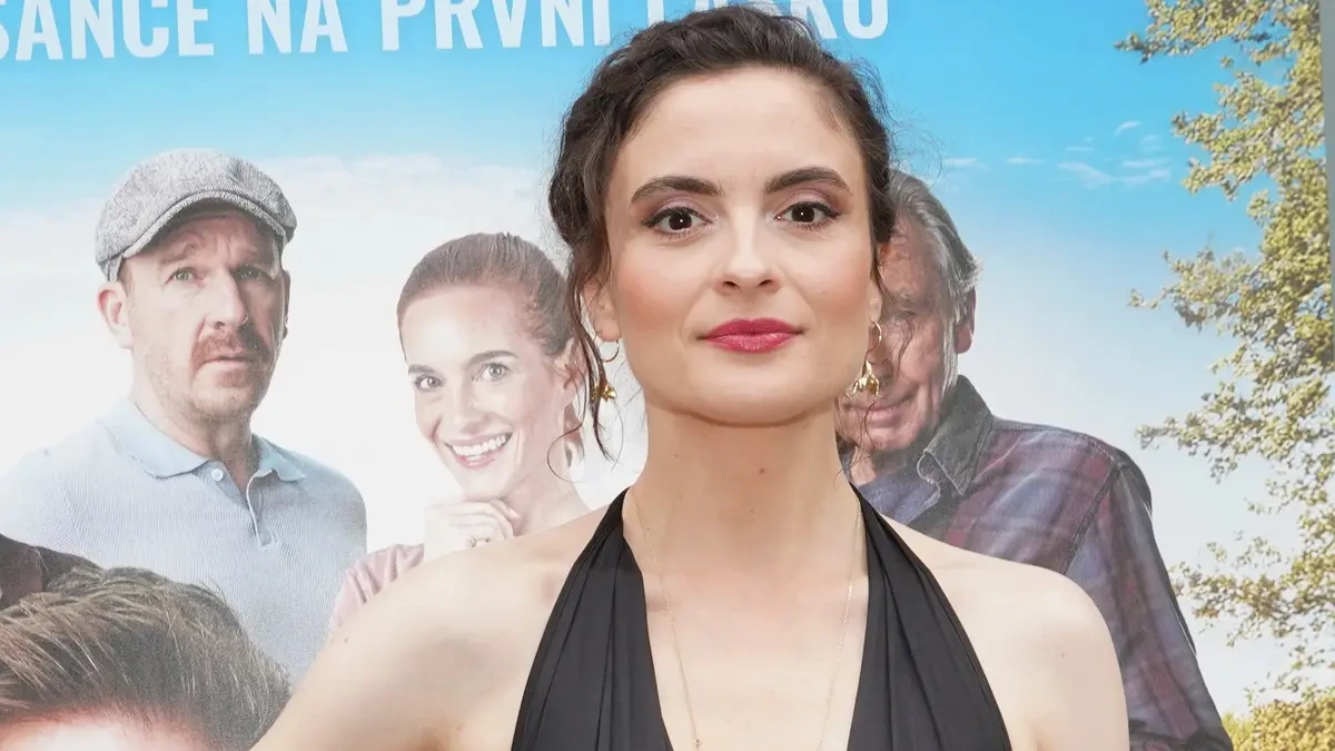 Eva Podzimková: Každý pozná hranici flirtu a obtěžování - Novinky