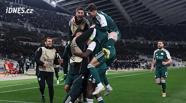 Souboj případných soupeřů Hradce, Panathinaikos remizoval s CSKA 1948 Sofia