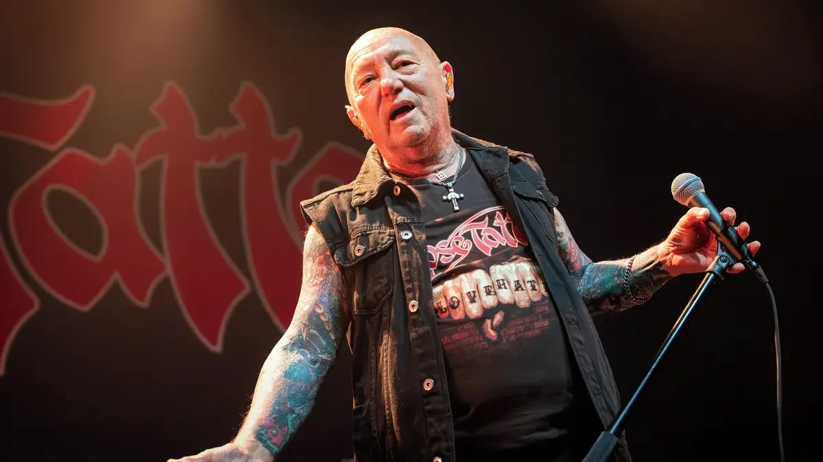 Zemřel Angry Anderson, zpěvák kapely Rose Tattoo - Novinky