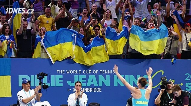 Na Češky čekají ve finále BJK Cupu Ukrajinky. Jednoznačně porazily Italky
