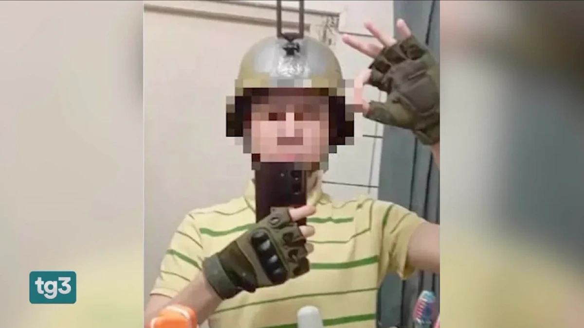 Rom: Schüler (13) attackiert Lehrerin live auf Telegram
